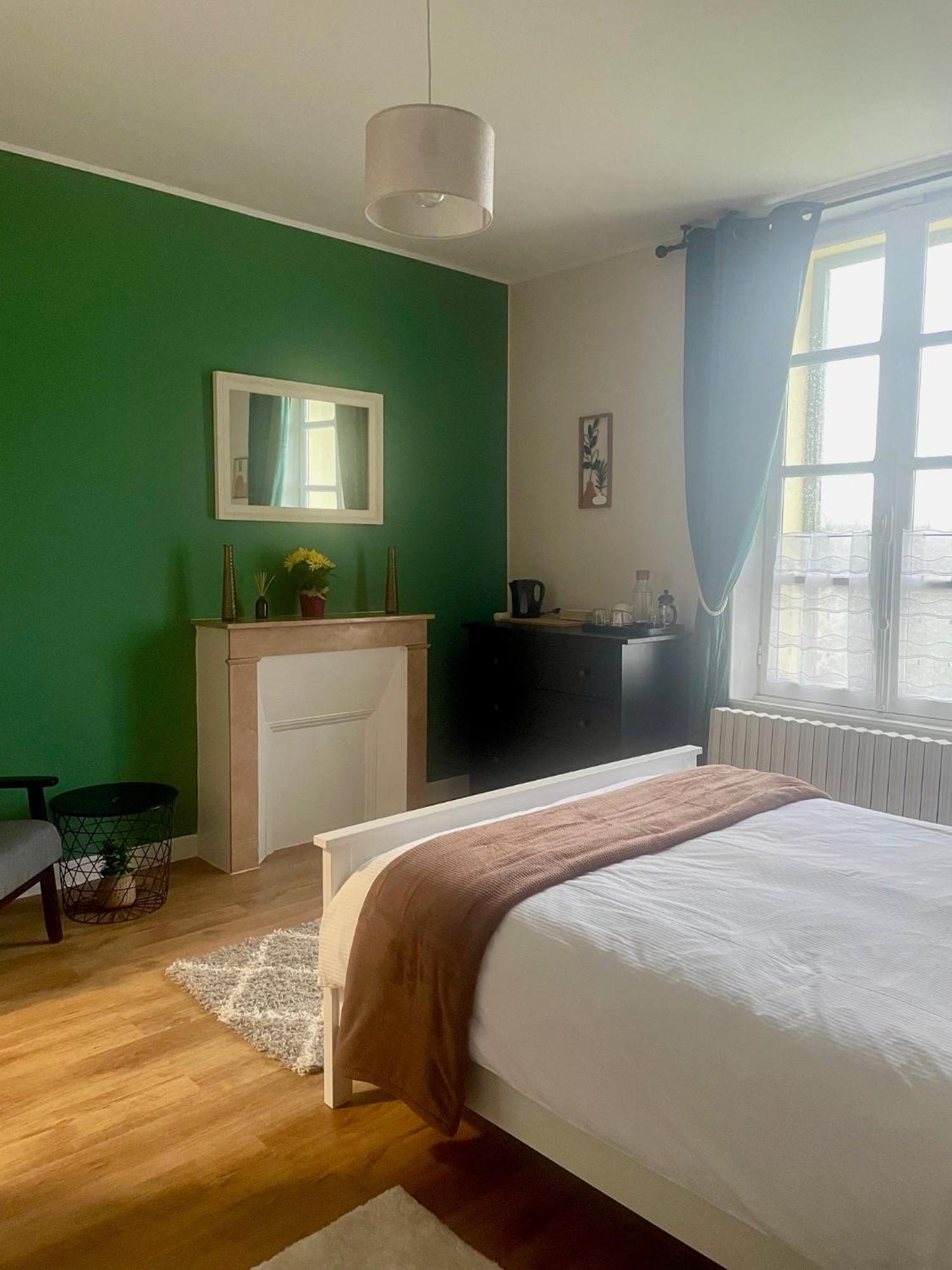 Maison Du Verger Bed & Breakfast Le Vigeant